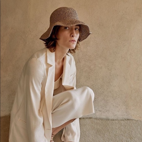 Vintage Accessories - VTG Natural Straw Bucket Hat